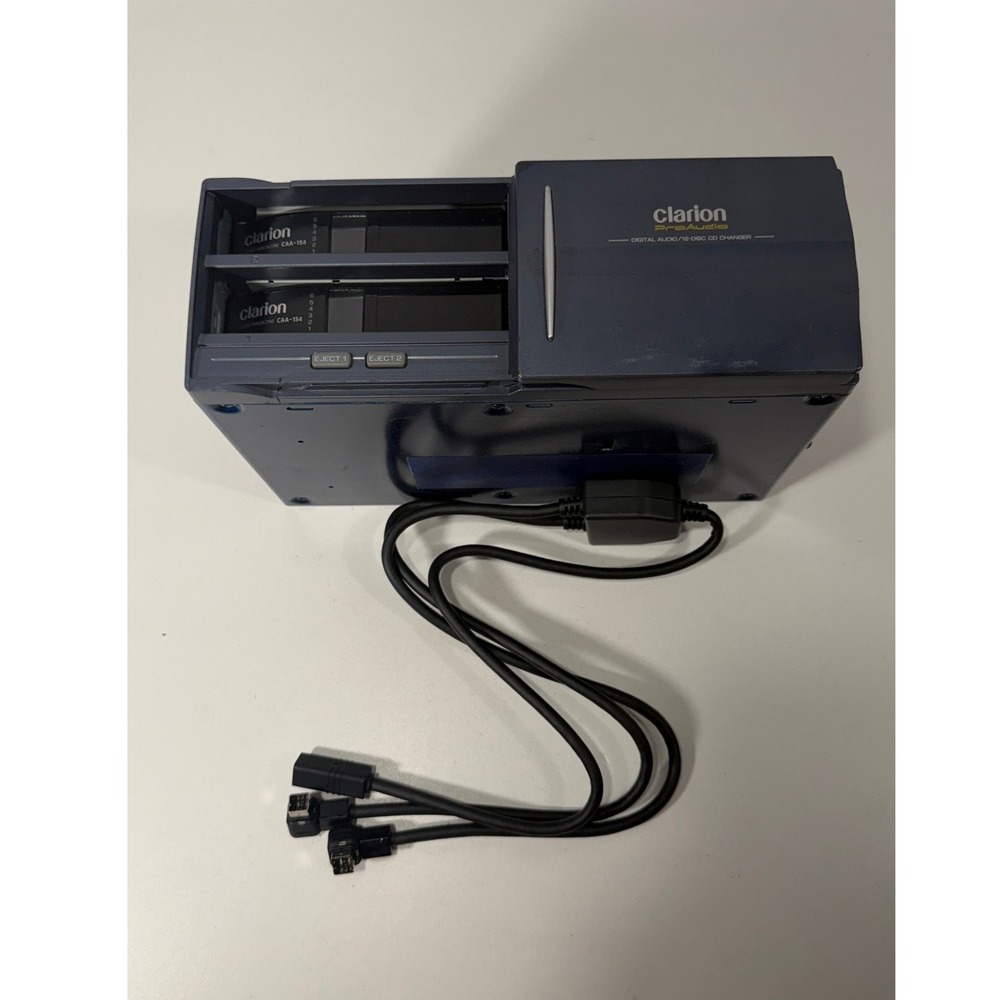Clarion ProAudio CDC1255z 12-Disc CD Changer CeNET Optical Output Blue Case